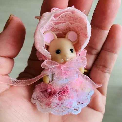 Vestido de Boneca Rosa Sylvanian Families 