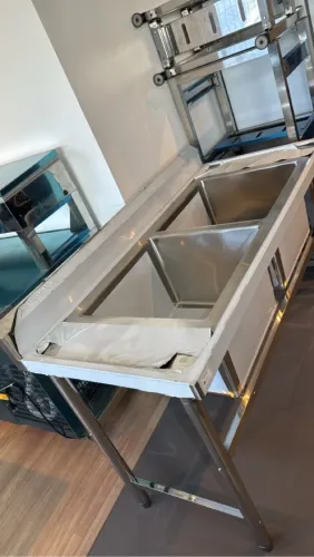 Bancada em Aço Inox com 2 Cubas 1,50x0,70 nova 