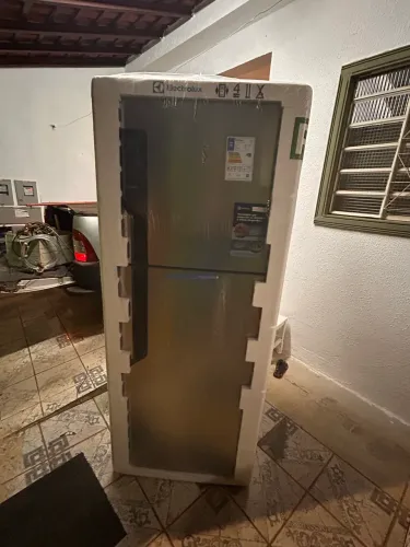 GELADEIRA 431 LITROS COM AUTOSENSER INOX