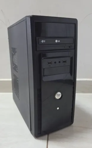 Computador / Gabinete completo, Core I3, 12 GB Ram e placa de vídeo Dedicada