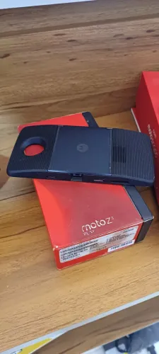 Projetor Motorola Moto Z3 Play