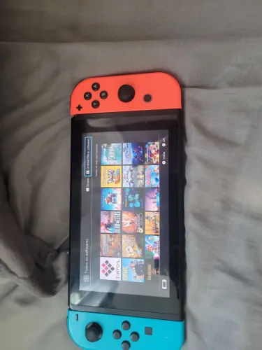 Nintendo switch v1 desbloqueado em bom estado+ cartão 550gb SanDisk