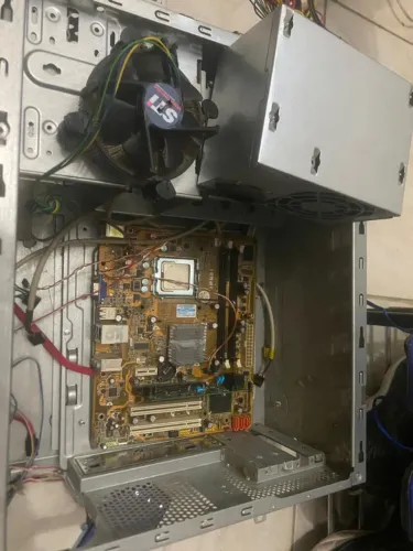 PEÇAS DE COMPUTADOR USADO 