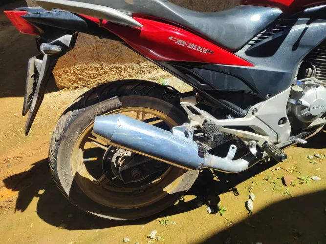 Escapamento BRC CB 300