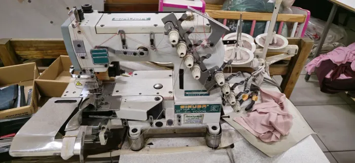 Máquina de Costura - Elasticadeira SIRUBA