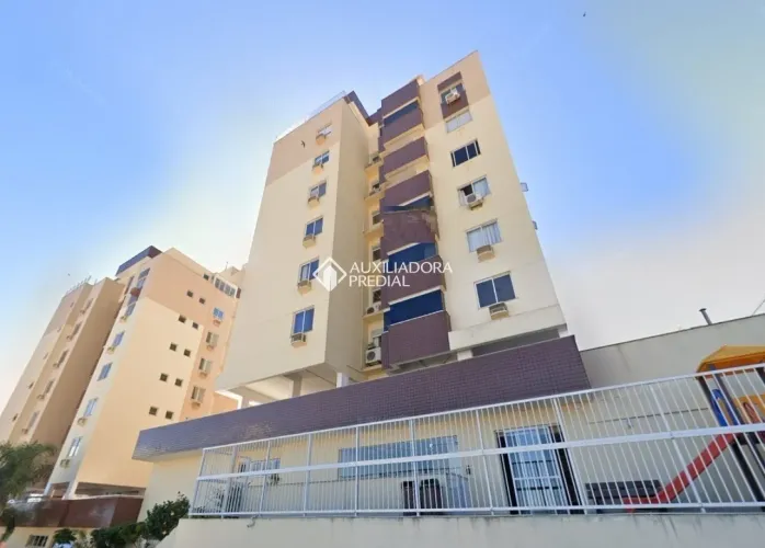 Apartamento de 2 dormitórios 60m2 privativos 2 vagas de garagem no bairro Costeira
