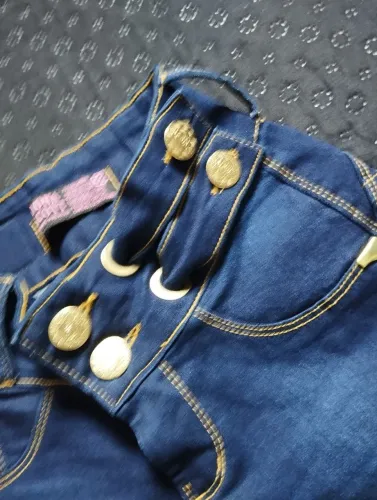 Calça feminina jeans número 38