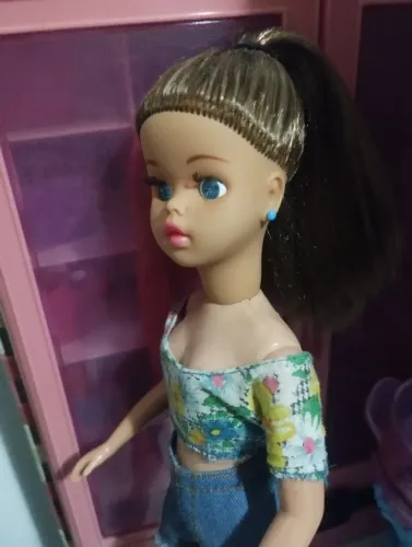Boneca Susi cabeça de cone