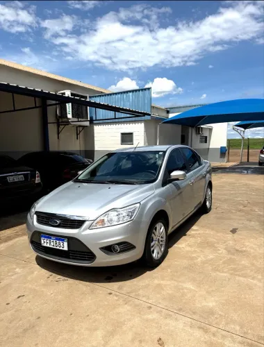 Ford Focus Sedan 2.0 16v/2.0 16V Flex 4P 2013