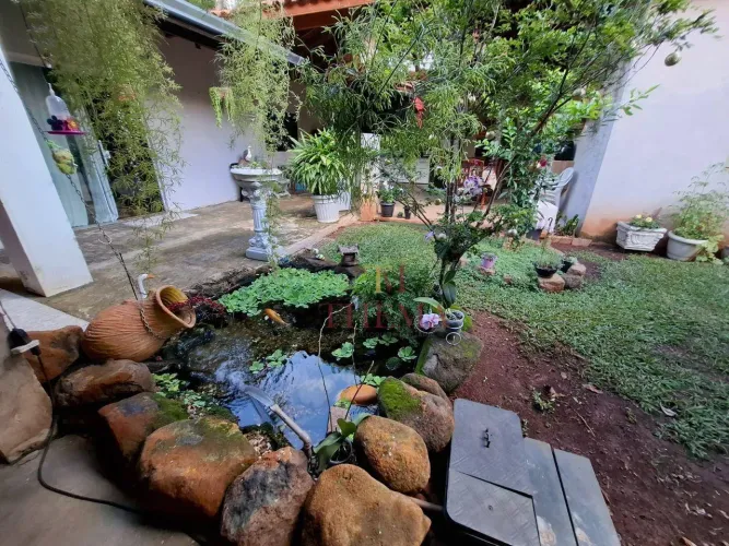 Duas casas no mesmo terreno à venda no bairro Perdizes em Piracicaba com 3 quartos e 2 ban