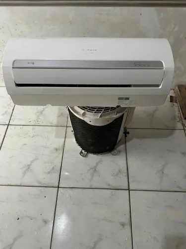 Ar condicionado semi novo