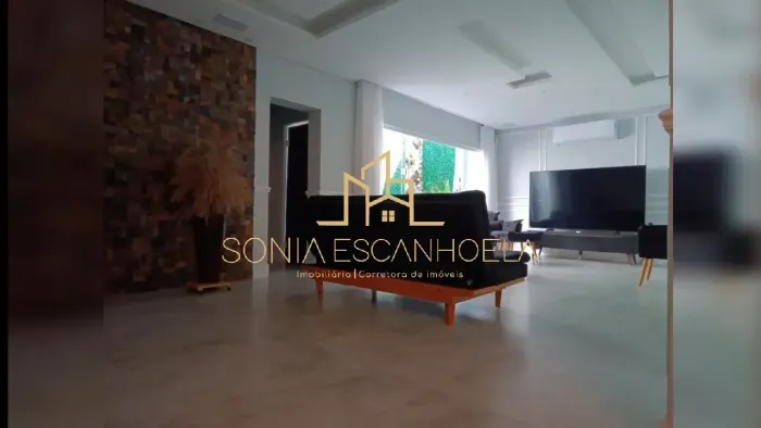 Sobrado à venda ou locação em Sorocaba-SP, alto padrão, Vila São João, 3 dorm-2 suítes, 30