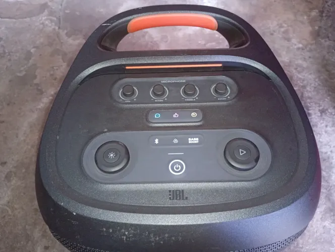 Caixa jbl
