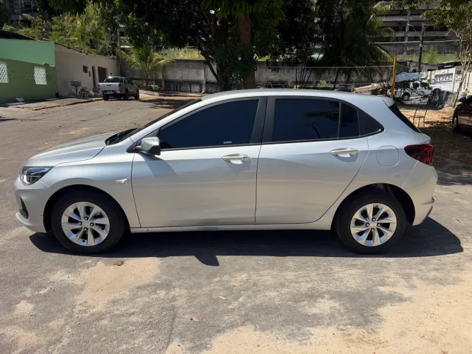 Chevrolet Onix Hatch LTZ 1.0 12V TB Flex Aut. 5P 2020
