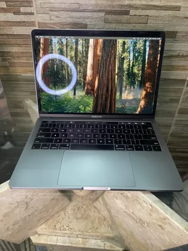 Macbook pro 2020- i7, 16gb/500gb (até12x)