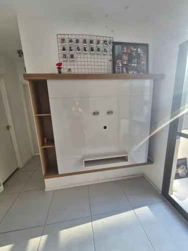 Rack / estante / Painel de TV em excelente estado