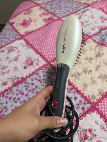 Escova alisadora elétrica