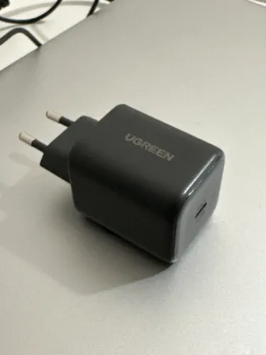 Fonte carregador 45W Ugreen carrega iPhone Samsung Notebooks