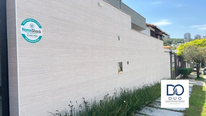 Belvedere - BH | Casa Comercial | Garagem para mais de 20 veículos
