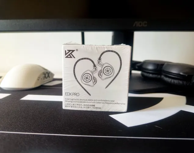 Fone KZ EDX Pro Original - In-Ear Profissional - Alta Qualidade de Som