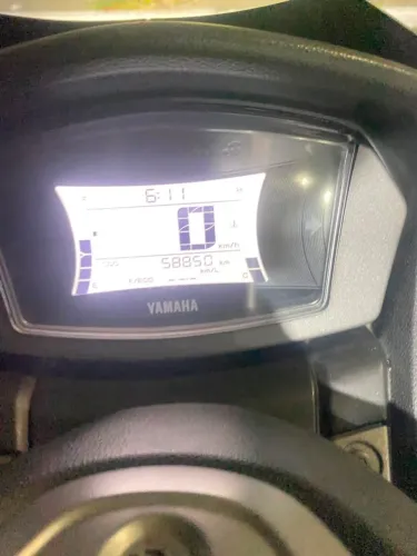 Vendo ou troco por moto