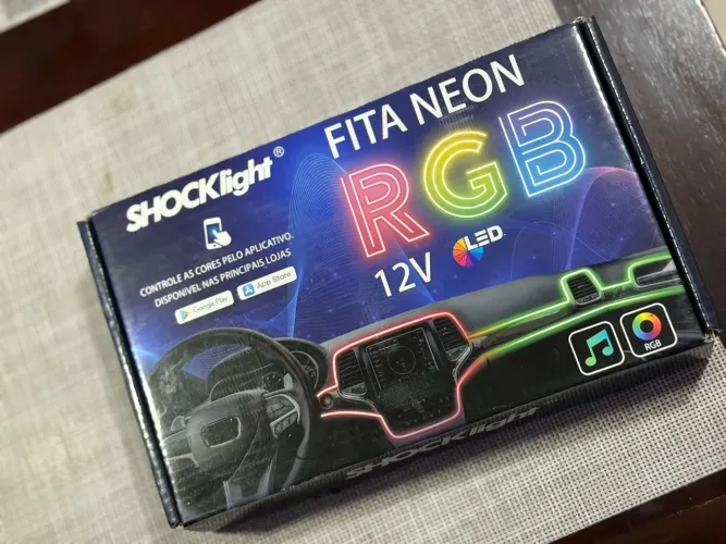 Fita led RGB com controle no celular