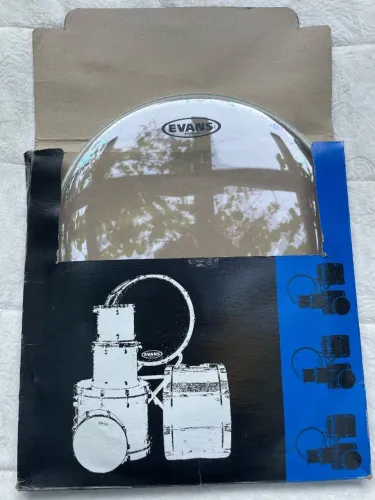 Pele de Bateria Evans G2 Clear de 13 Polegadas. NOVA!! NA CAIXA!!!!!