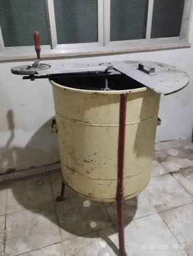 desapego total, duas centrifugadoras pra preparação de mel própria pra apicultor