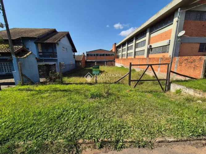 Terreno no bairro Rincão em Novo Hamburgo medindo 13,2 x 33,0
