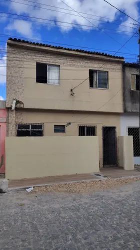 Vendo República Universitária com quartos já alugados