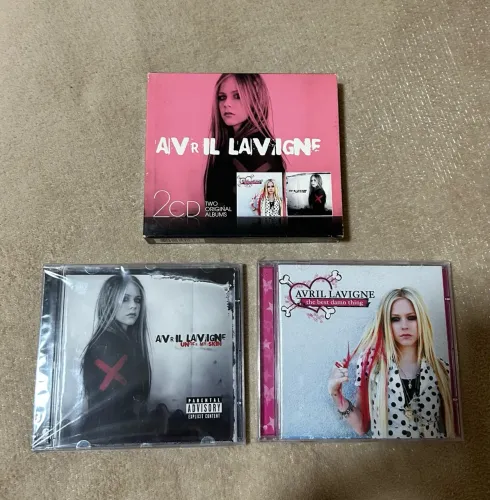 Box Cds Avril Lavigne Under My Skin e The Best Damn Thing