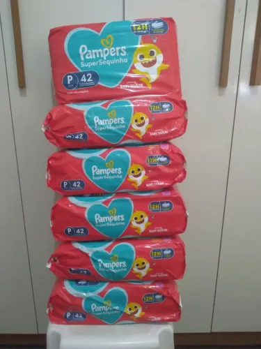 Fralda Pampers Supersequinha P 42und R$ 45,00