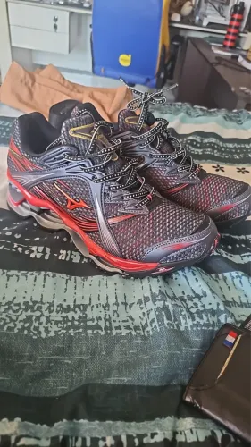 Tênis Mizuno prophecy 1