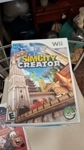 jogo é o SimCity Creator para Nintendo Wii. 