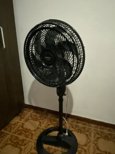 Ventilador de Coluna Britânia BVT450 Maxx Force 160W - 220V