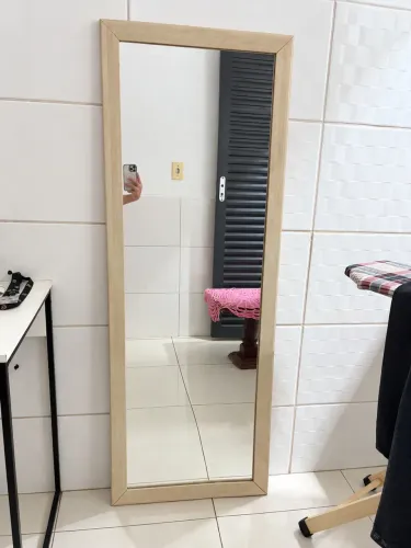Vendo espelho grande em bom estado