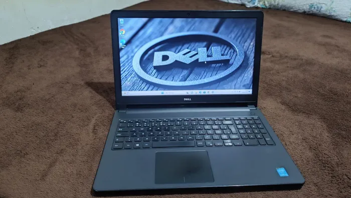 Notebook Dell CORE i3 RAM 8GB SSD 120 GB 