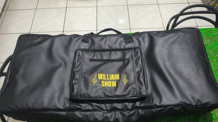 Capa para teclado, bateria, guitarra, baixo, sax , percussão .