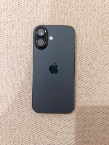 iPhone 17
