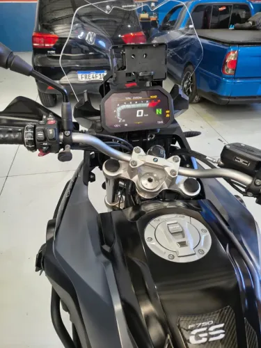 38.000,00 + 54 x 338,00 consórcio. Vendo ou troco BMW f750 Gs 2020