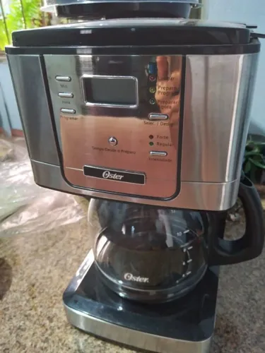 Cafeteira semi nova