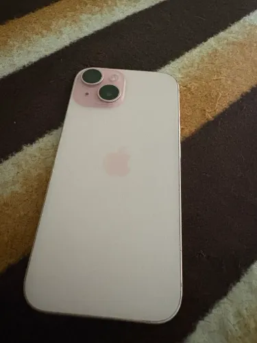 iPhone 15 128GB