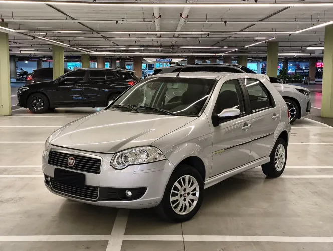 Fiat Palio ELX 1.0 Fire/30 Anos F. Flex 8V 4P 2011