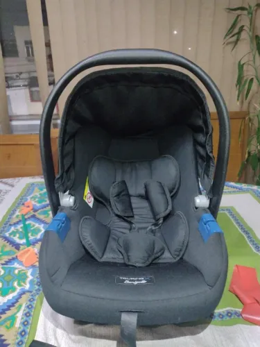Bebê conforto Touring Burigotto