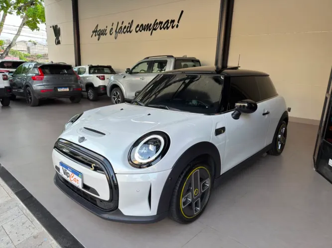 Mini Cooper SE Exclusive 3P (elétrico) 2024