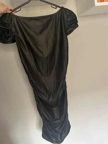 Vestido tubinho preto