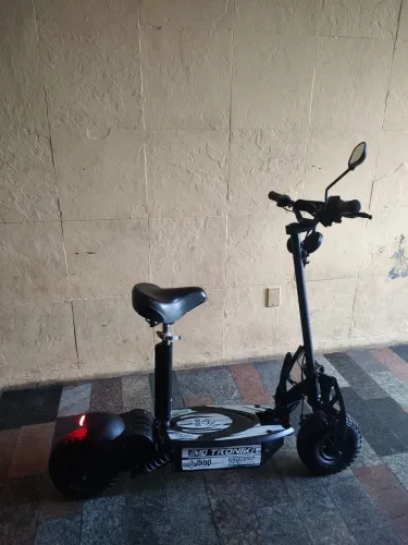 patinete two dogs motronik 1000w 36v excelente estado