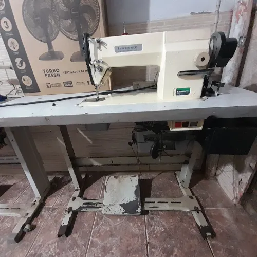 Máquina de costura reta industrial Lanmax