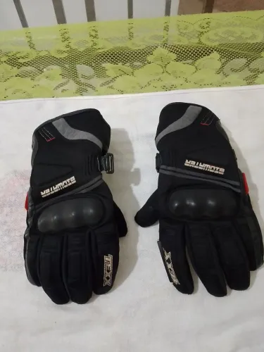 Luvas para motociclista