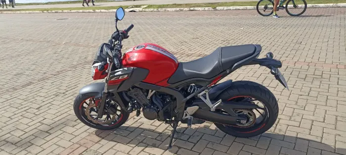 Honda CB650F 2019
